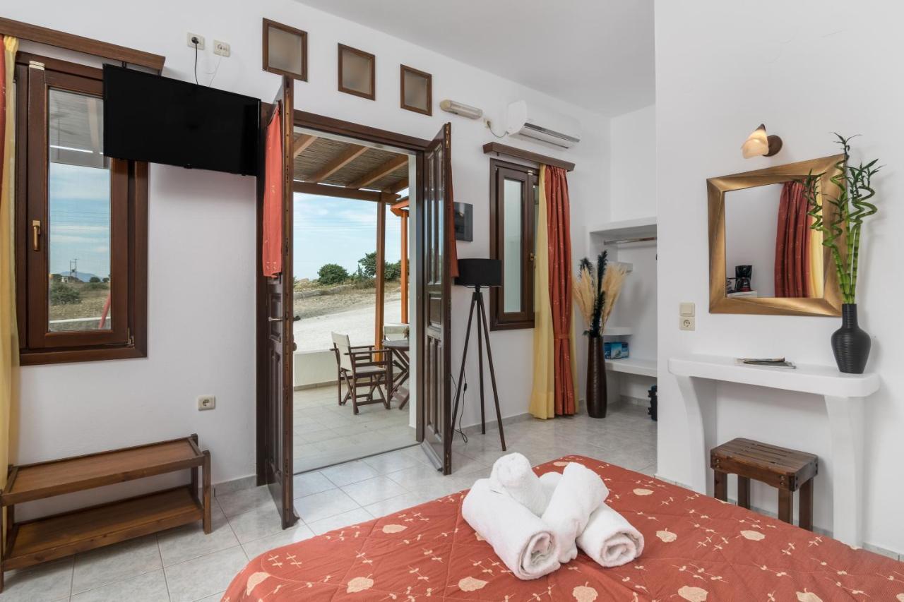 Iliovasilema Studios Mytakas Extérieur photo